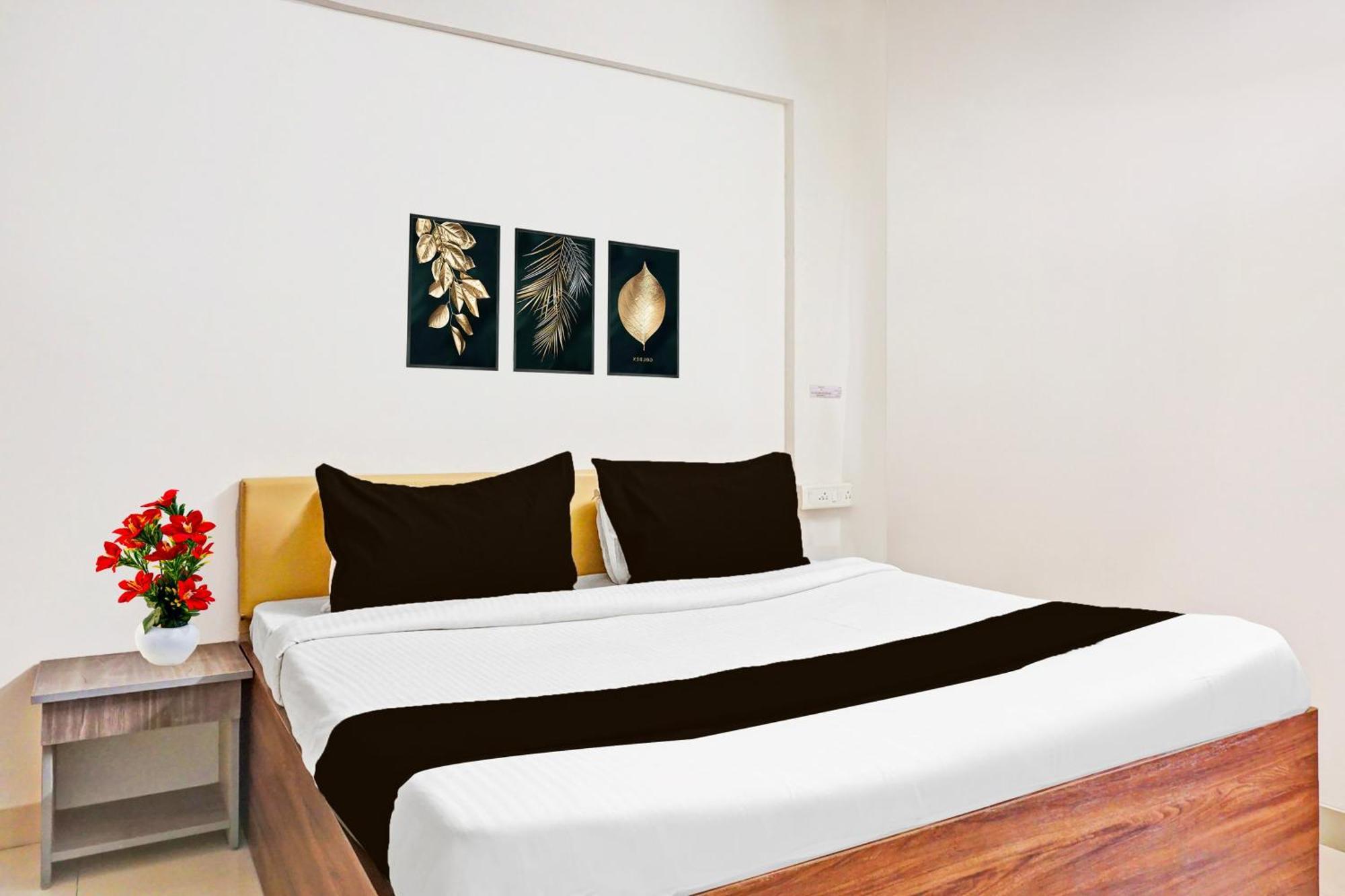Super Collection O Baner Formerly Seven Hills Dāpuri Exterior foto
